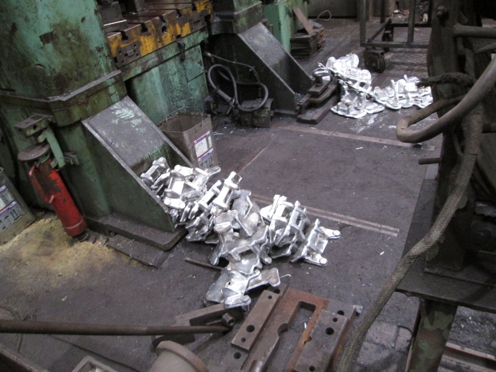 Опора алюминиевая